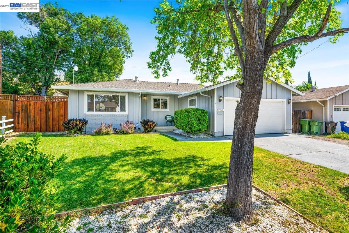 Detail Gallery Image 3 of 55 For 48252 Cottonwood St, Fremont,  CA 94539 - 3 Beds | 2 Baths