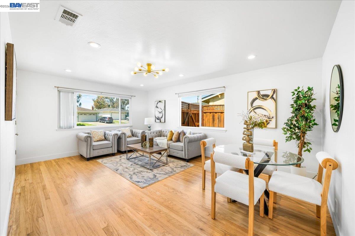 Detail Gallery Image 9 of 55 For 48252 Cottonwood St, Fremont,  CA 94539 - 3 Beds | 2 Baths