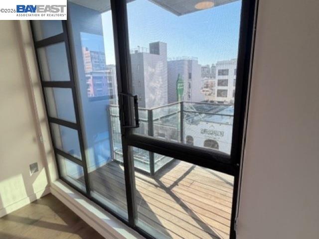 Detail Gallery Image 12 of 18 For 1238 Sutter St #505,  San Francisco,  CA 94109 - 2 Beds | 1 Baths