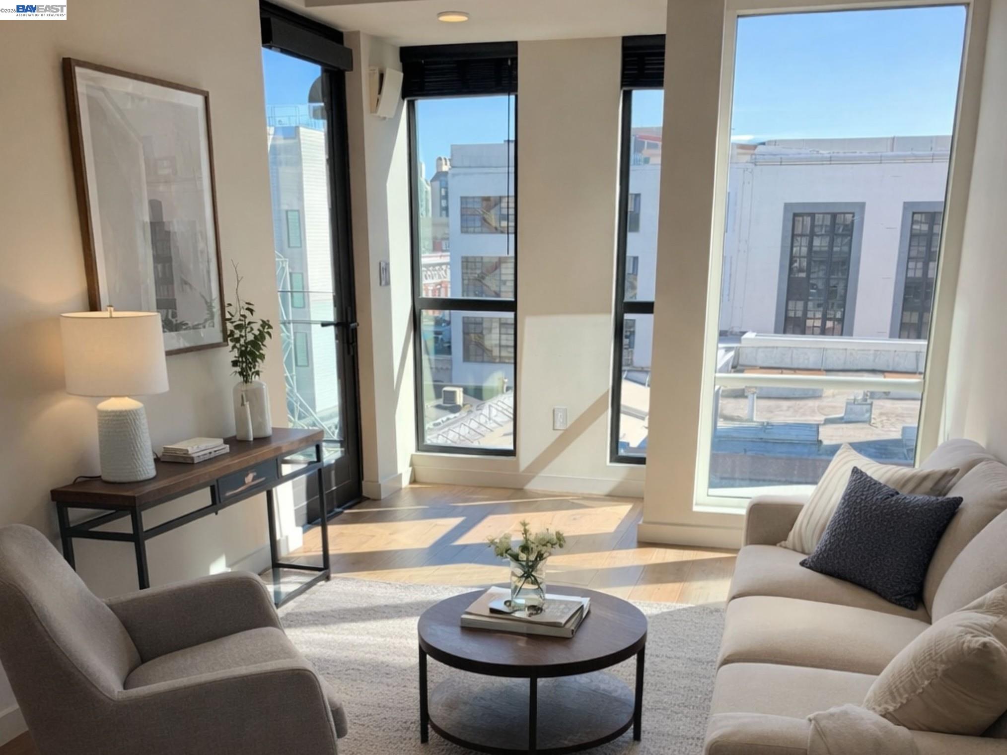 Detail Gallery Image 4 of 18 For 1238 Sutter St #505,  San Francisco,  CA 94109 - 2 Beds | 1 Baths