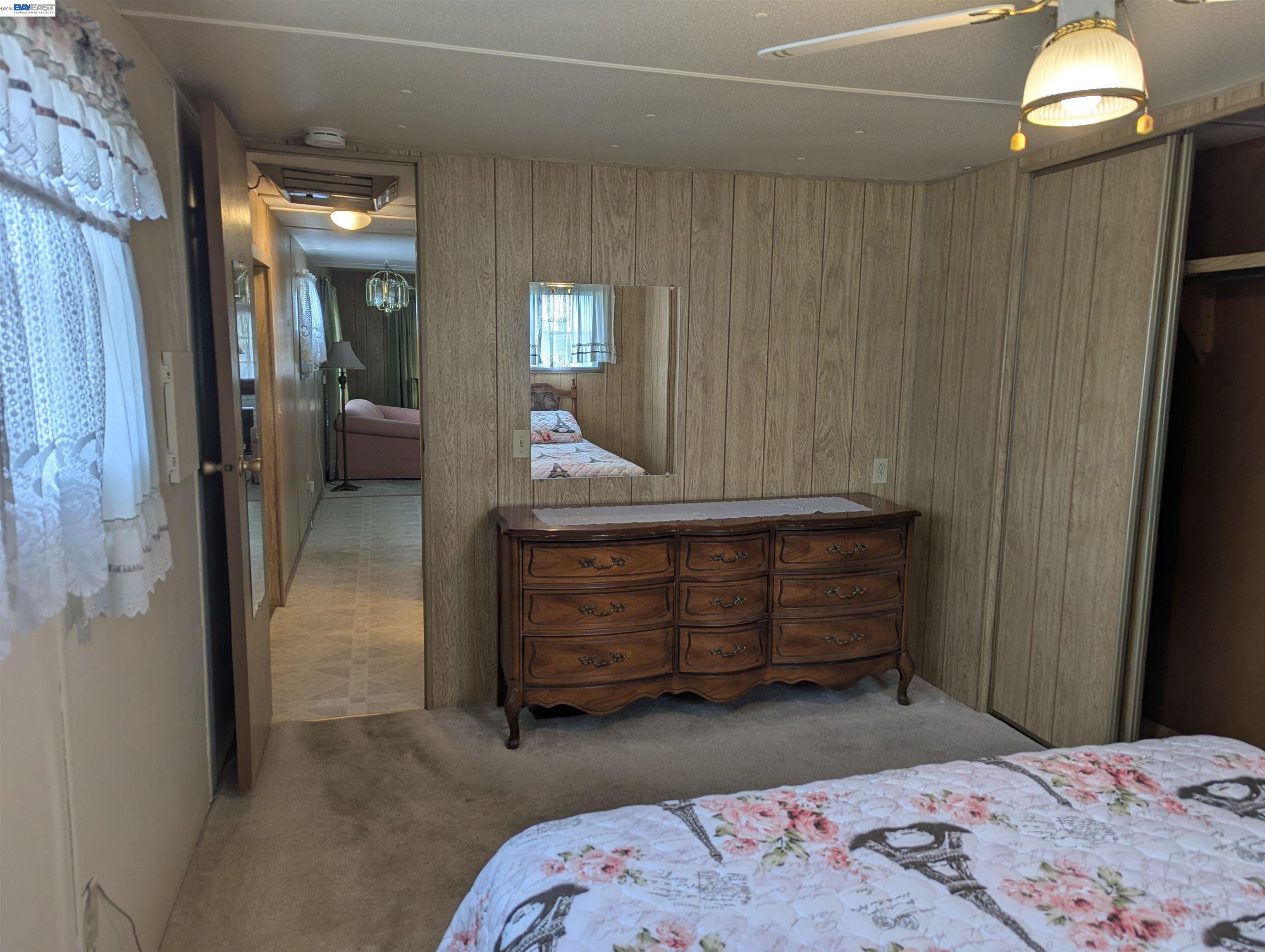 Detail Gallery Image 30 of 33 For 3913 Castro Valley Blvd. #6,  Castro Valley,  CA 94546 - 1 Beds | 1 Baths