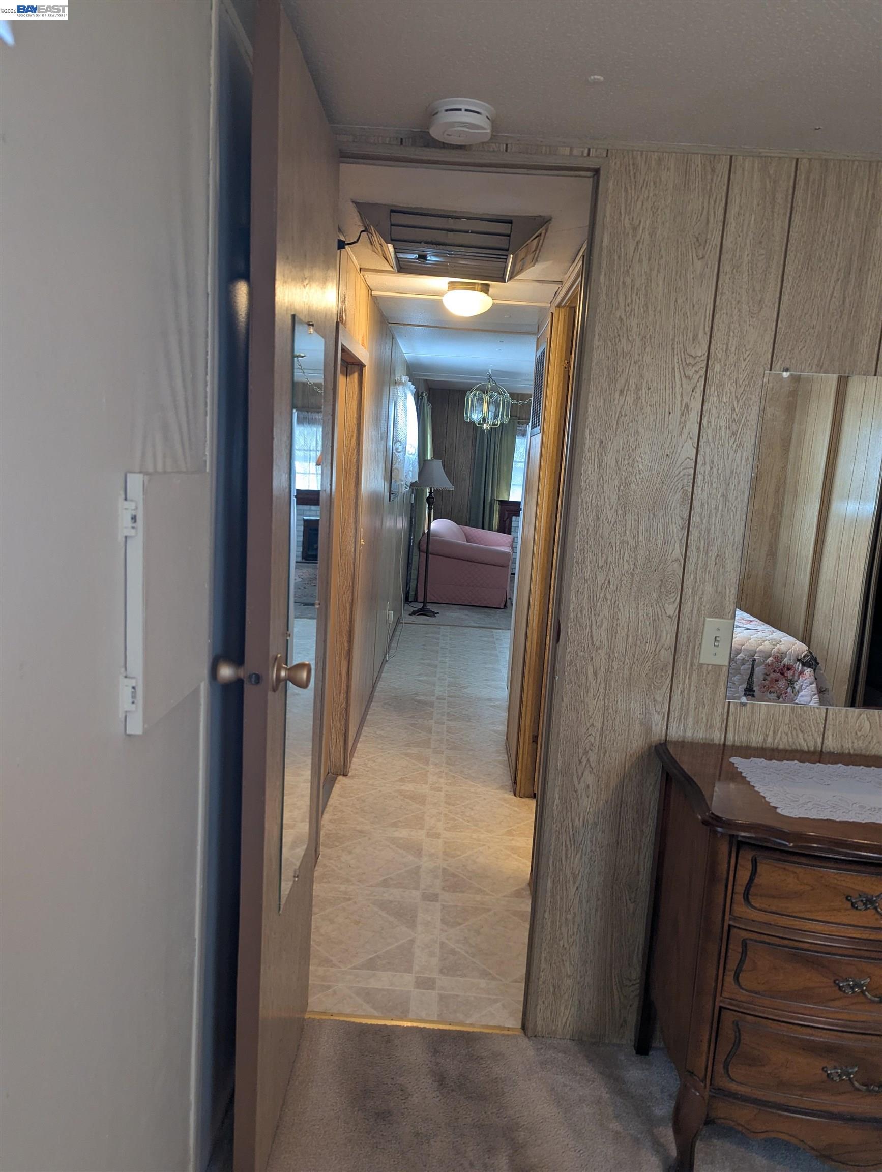 Detail Gallery Image 31 of 33 For 3913 Castro Valley Blvd. #6,  Castro Valley,  CA 94546 - 1 Beds | 1 Baths