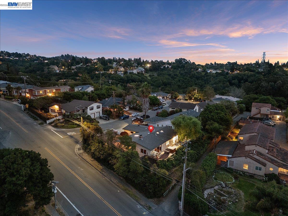 Detail Gallery Image 59 of 60 For 24805 Canyon View Ct, Hayward,  CA 94541 - 3 Beds | 2 Baths