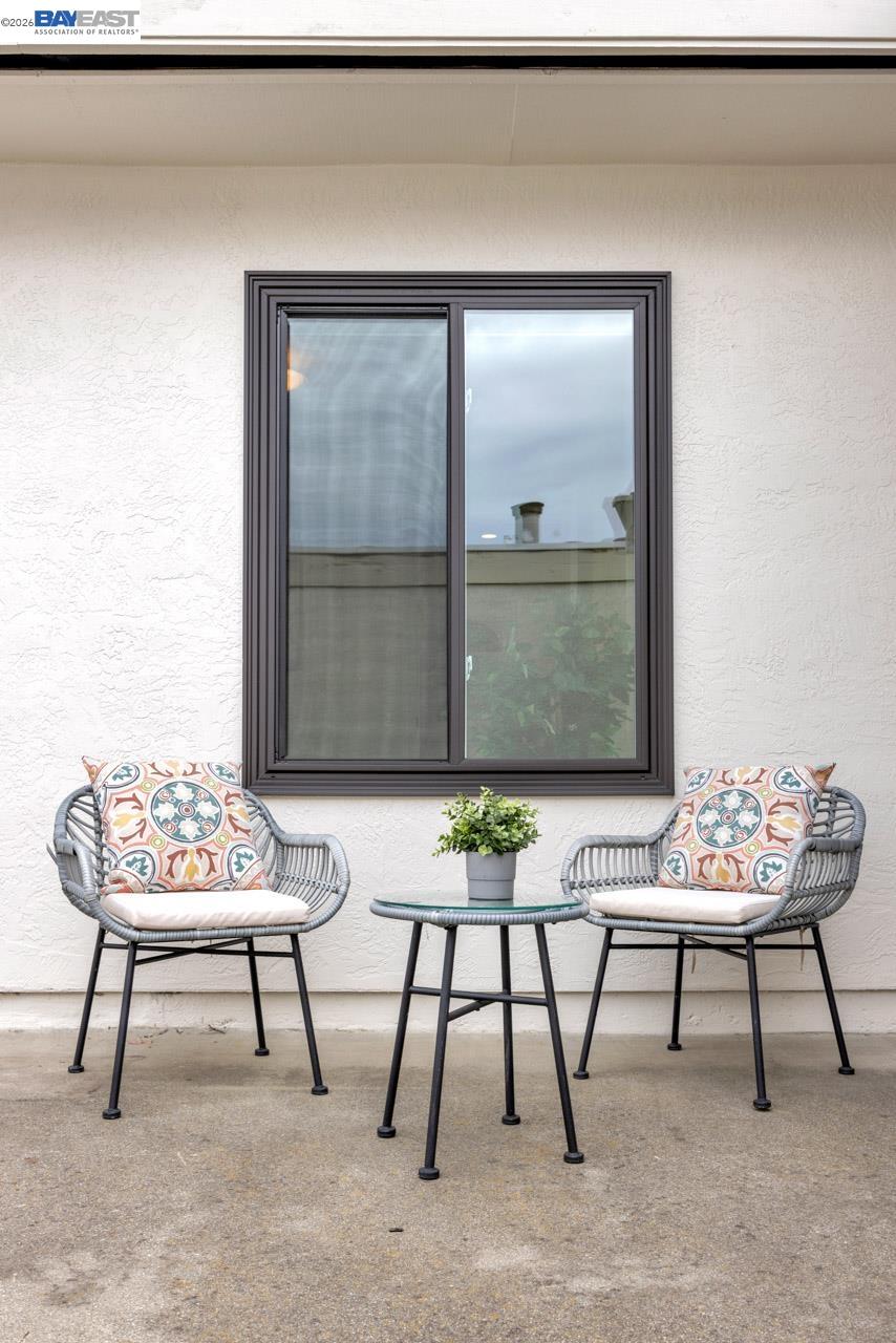 Detail Gallery Image 15 of 37 For 4034 Rennellwood Way, Pleasanton,  CA 94566 - 3 Beds | 2 Baths