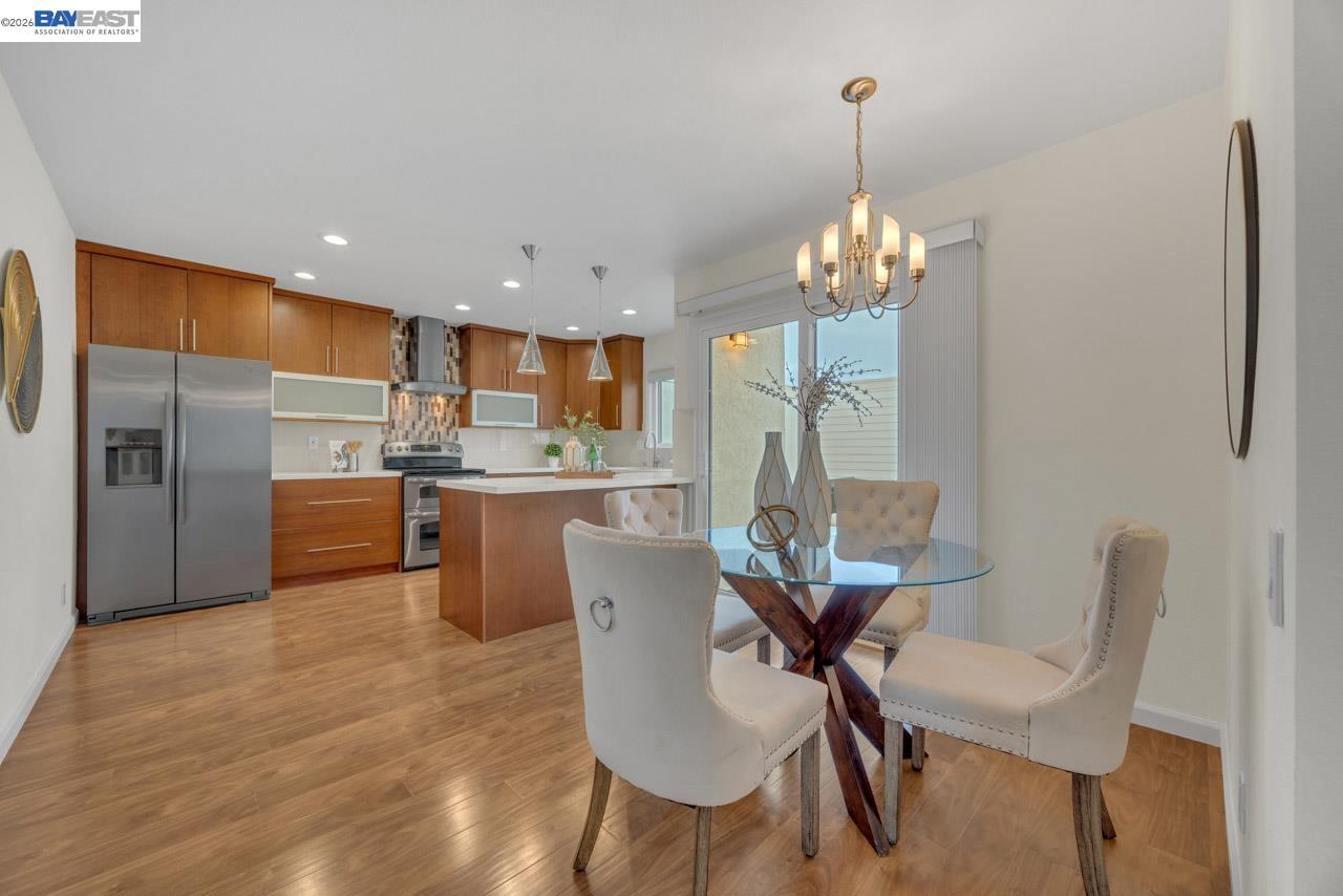 Detail Gallery Image 21 of 37 For 4034 Rennellwood Way, Pleasanton,  CA 94566 - 3 Beds | 2 Baths