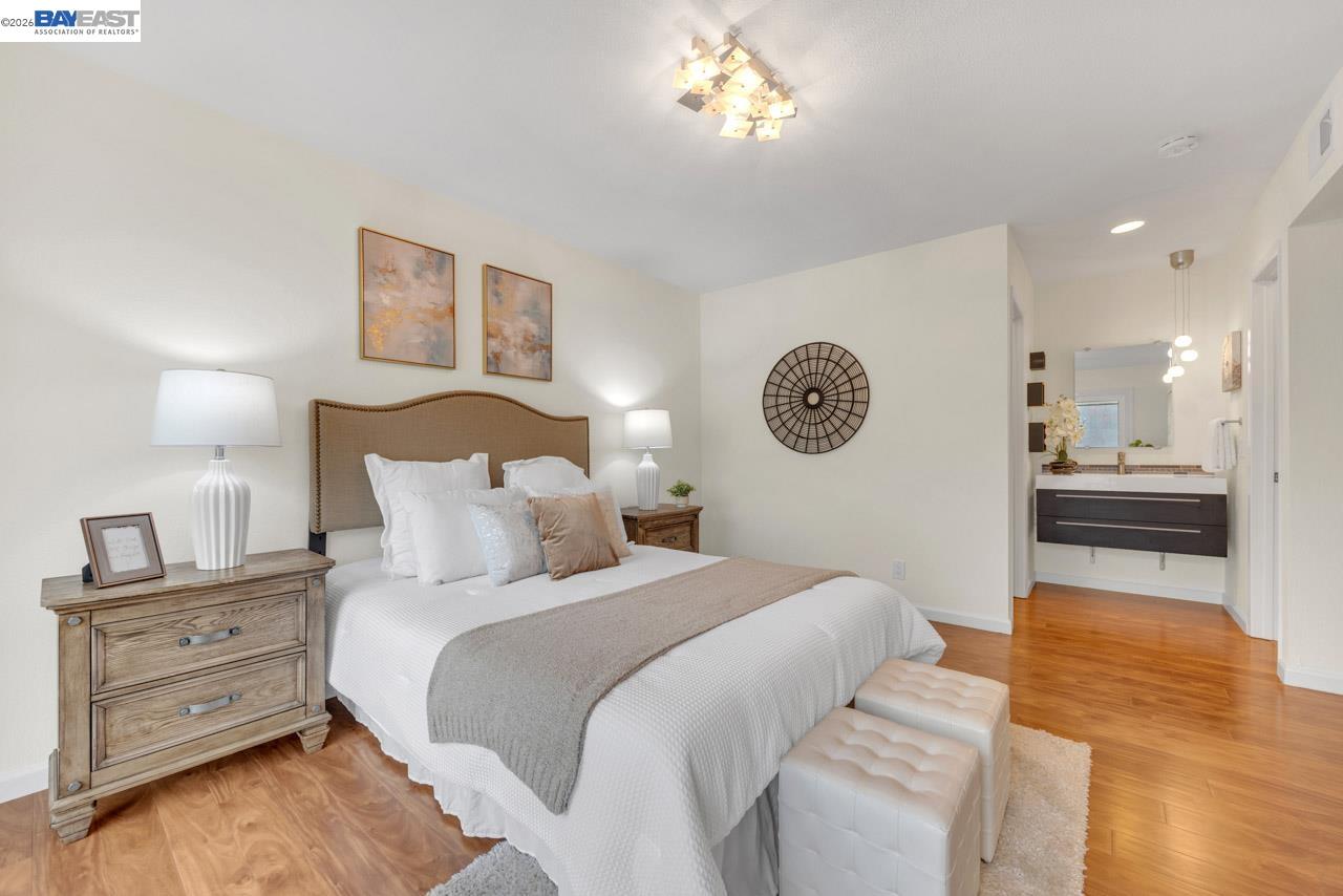 Detail Gallery Image 35 of 37 For 4034 Rennellwood Way, Pleasanton,  CA 94566 - 3 Beds | 2 Baths