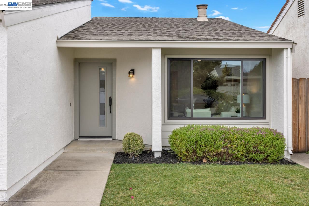 Detail Gallery Image 8 of 37 For 4034 Rennellwood Way, Pleasanton,  CA 94566 - 3 Beds | 2 Baths