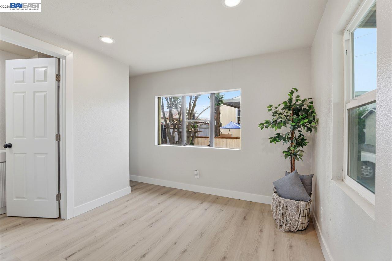 Detail Gallery Image 17 of 31 For 828 Olivina Ave #11,  Livermore,  CA 94551 - 2 Beds | 2 Baths