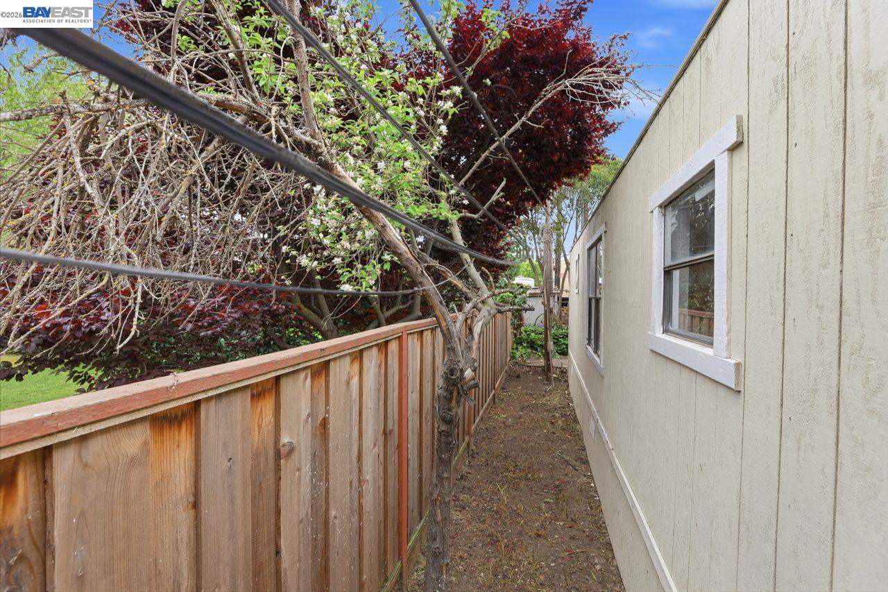 Detail Gallery Image 30 of 31 For 828 Olivina Ave #11,  Livermore,  CA 94551 - 2 Beds | 2 Baths