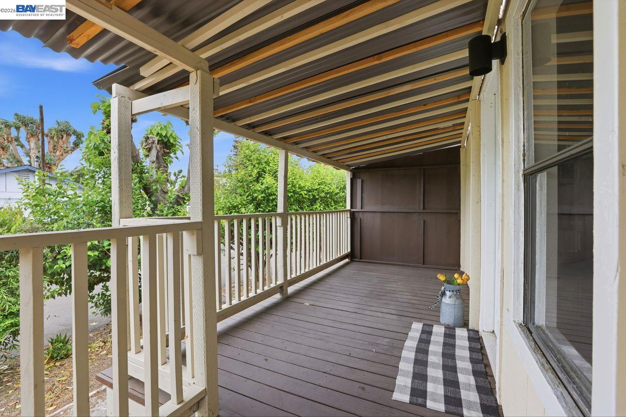 Detail Gallery Image 8 of 31 For 828 Olivina Ave #11,  Livermore,  CA 94551 - 2 Beds | 2 Baths