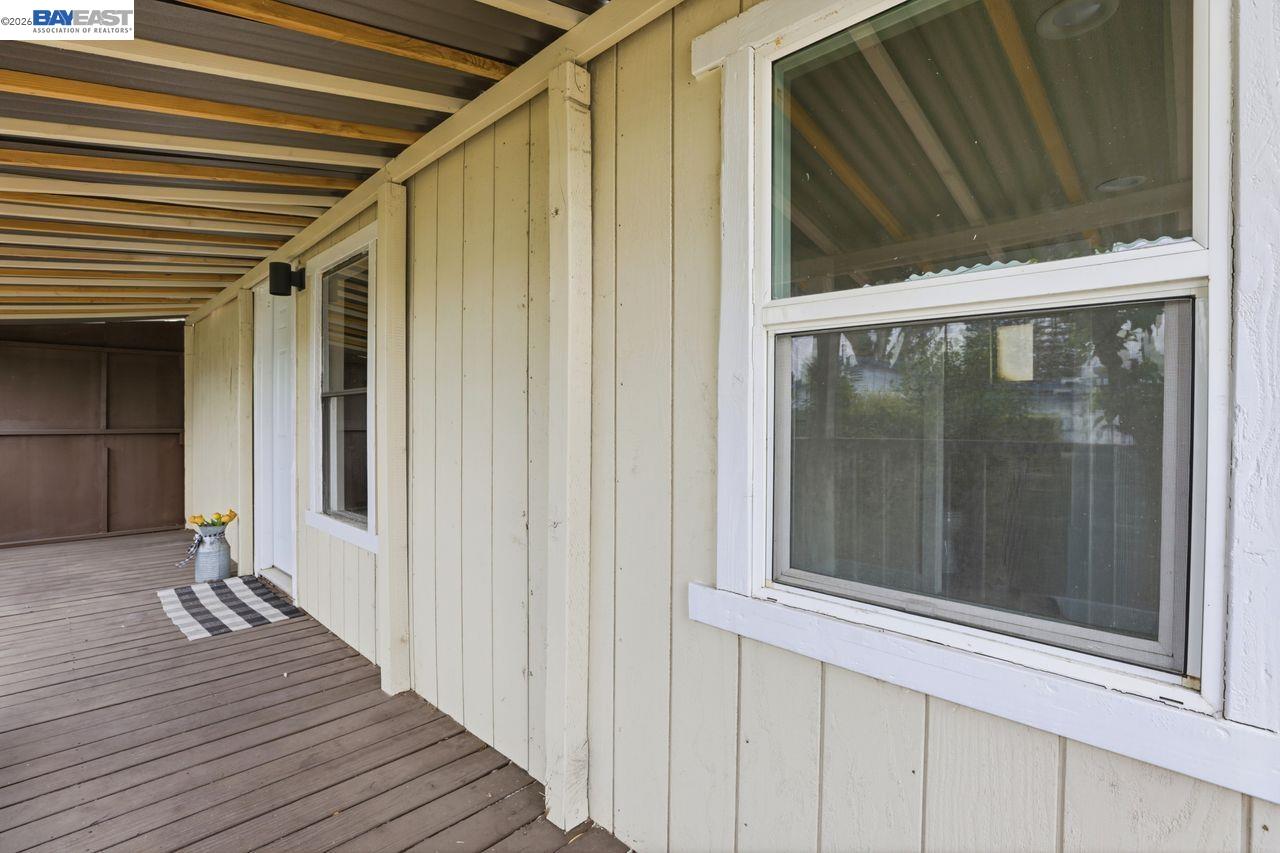 Detail Gallery Image 9 of 31 For 828 Olivina Ave #11,  Livermore,  CA 94551 - 2 Beds | 2 Baths