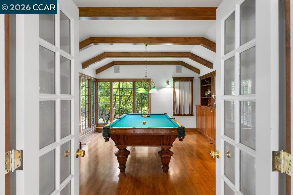 Detail Gallery Image 12 of 49 For 2255 Alameda Diablo, Diablo,  CA 94528 - 5 Beds | 3/2 Baths