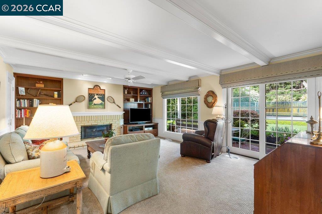 Detail Gallery Image 17 of 49 For 2255 Alameda Diablo, Diablo,  CA 94528 - 5 Beds | 3/2 Baths