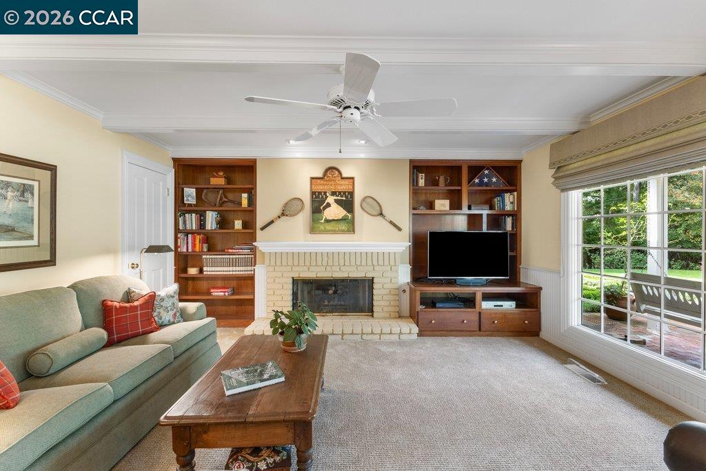 Detail Gallery Image 18 of 49 For 2255 Alameda Diablo, Diablo,  CA 94528 - 5 Beds | 3/2 Baths