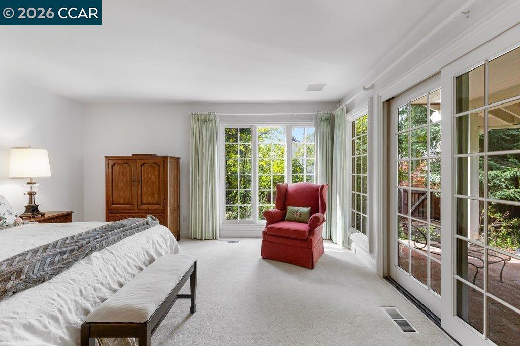 Detail Gallery Image 22 of 49 For 2255 Alameda Diablo, Diablo,  CA 94528 - 5 Beds | 3/2 Baths