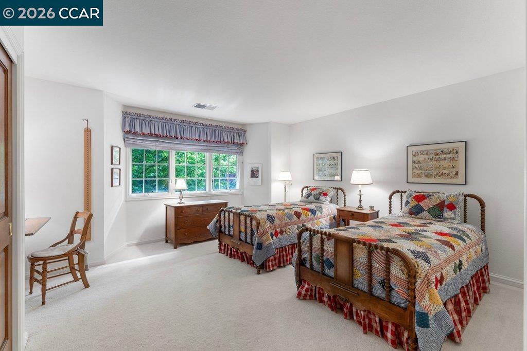 Detail Gallery Image 30 of 49 For 2255 Alameda Diablo, Diablo,  CA 94528 - 5 Beds | 3/2 Baths