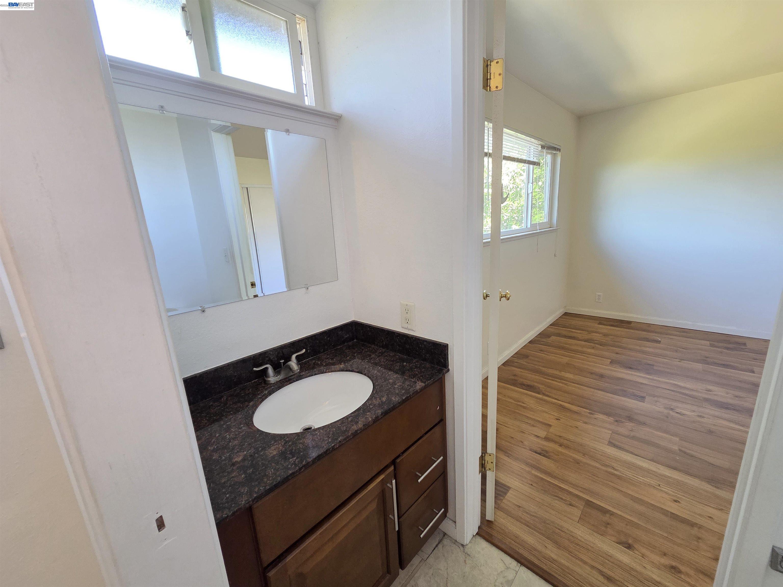 Detail Gallery Image 16 of 22 For 7601 Redbud Ct, Newark,  CA 94560 - 3 Beds | 1/1 Baths