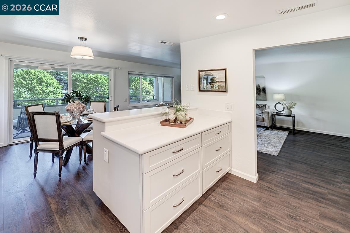 2128 Tice Creek Dr UNIT 2, Walnut Creek, CA, 94595