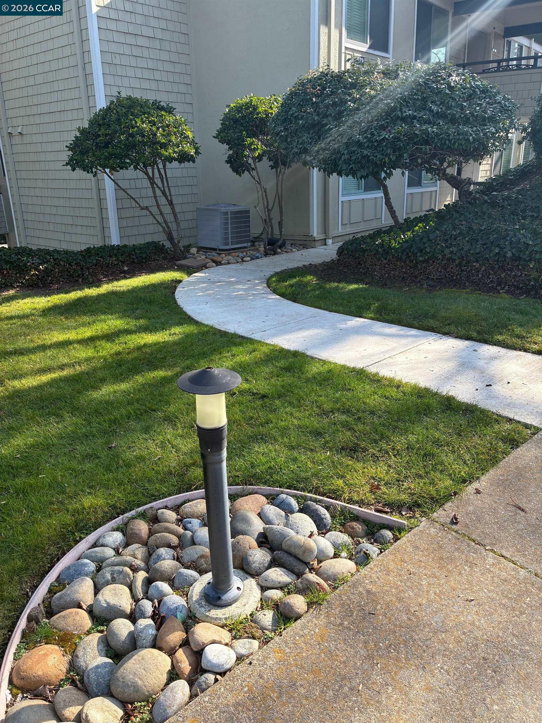 Photo #5: 41129136 Listing: Photo #5