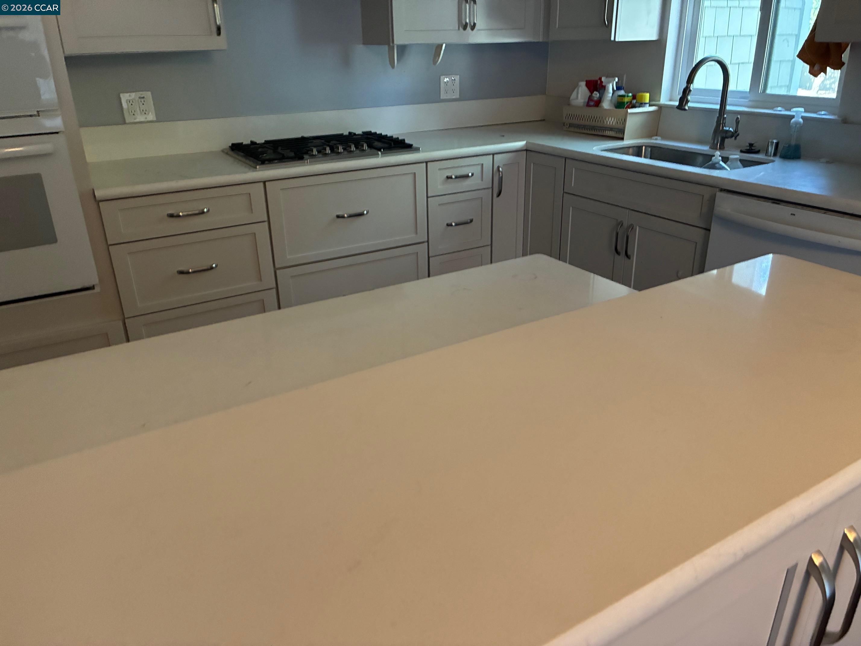 Photo #7: 41129136 Listing: Photo #7