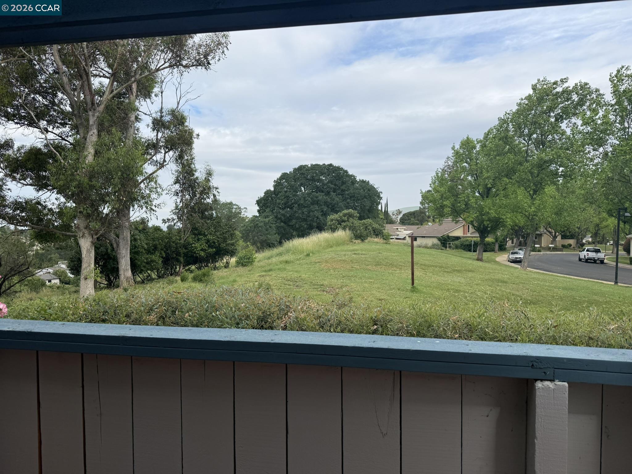 Detail Gallery Image 14 of 14 For 585 Mt Dell Dr, Clayton,  CA 94517 - 4 Beds | 2/1 Baths