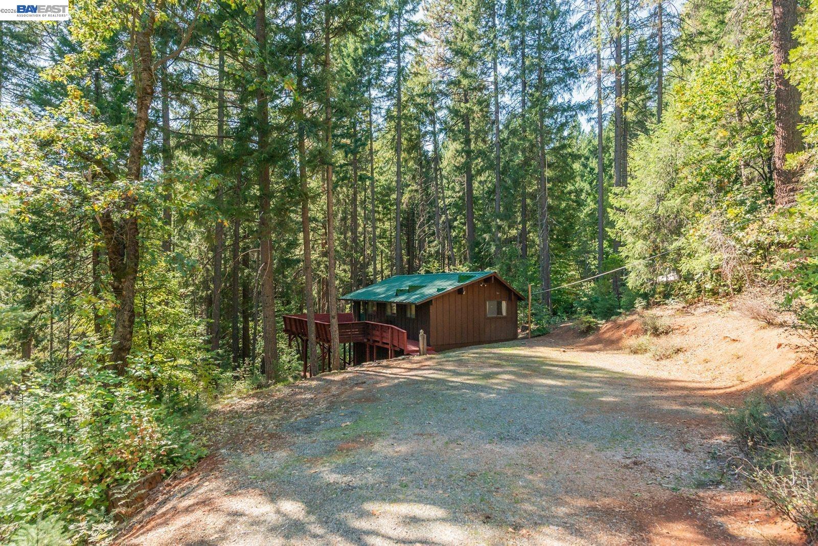 Detail Gallery Image 21 of 43 For 761 Lake Forest Dr., Trinity Center,  CA 96091 - 2 Beds | 1 Baths