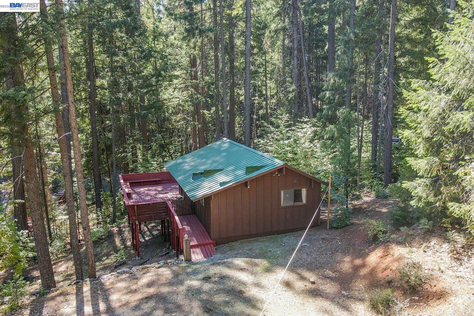 Detail Gallery Image 22 of 43 For 761 Lake Forest Dr., Trinity Center,  CA 96091 - 2 Beds | 1 Baths