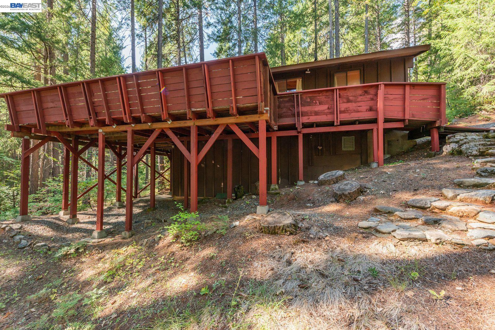 Detail Gallery Image 38 of 43 For 761 Lake Forest Dr., Trinity Center,  CA 96091 - 2 Beds | 1 Baths