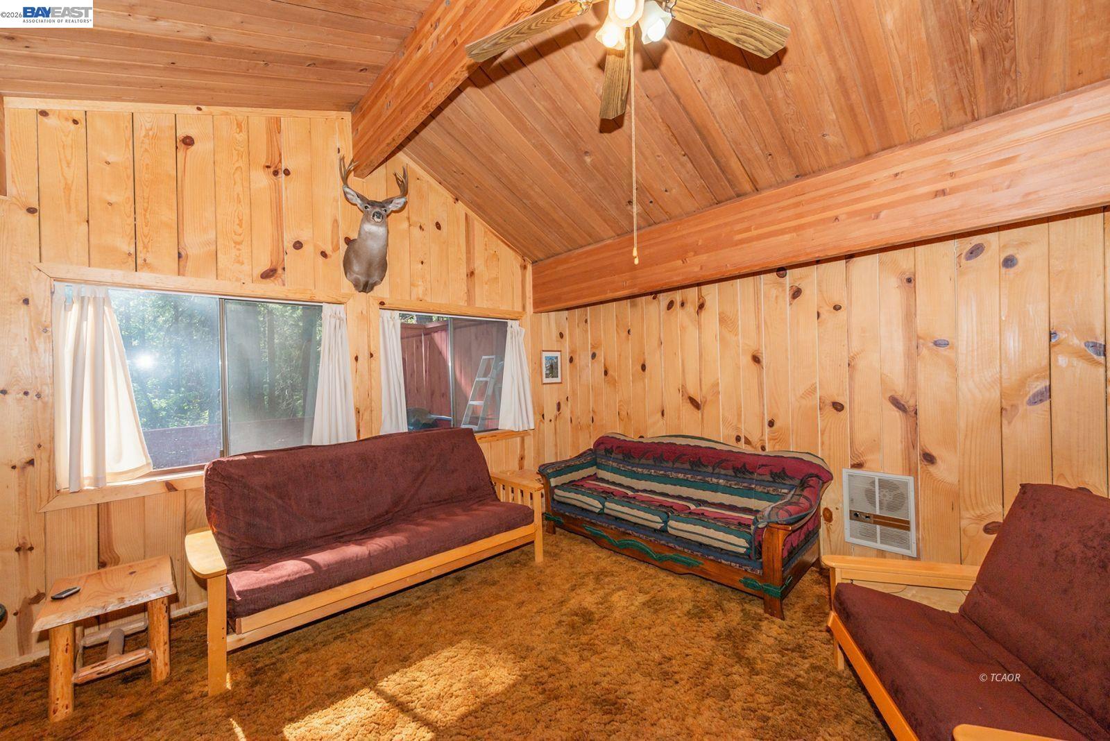 Detail Gallery Image 9 of 43 For 761 Lake Forest Dr., Trinity Center,  CA 96091 - 2 Beds | 1 Baths