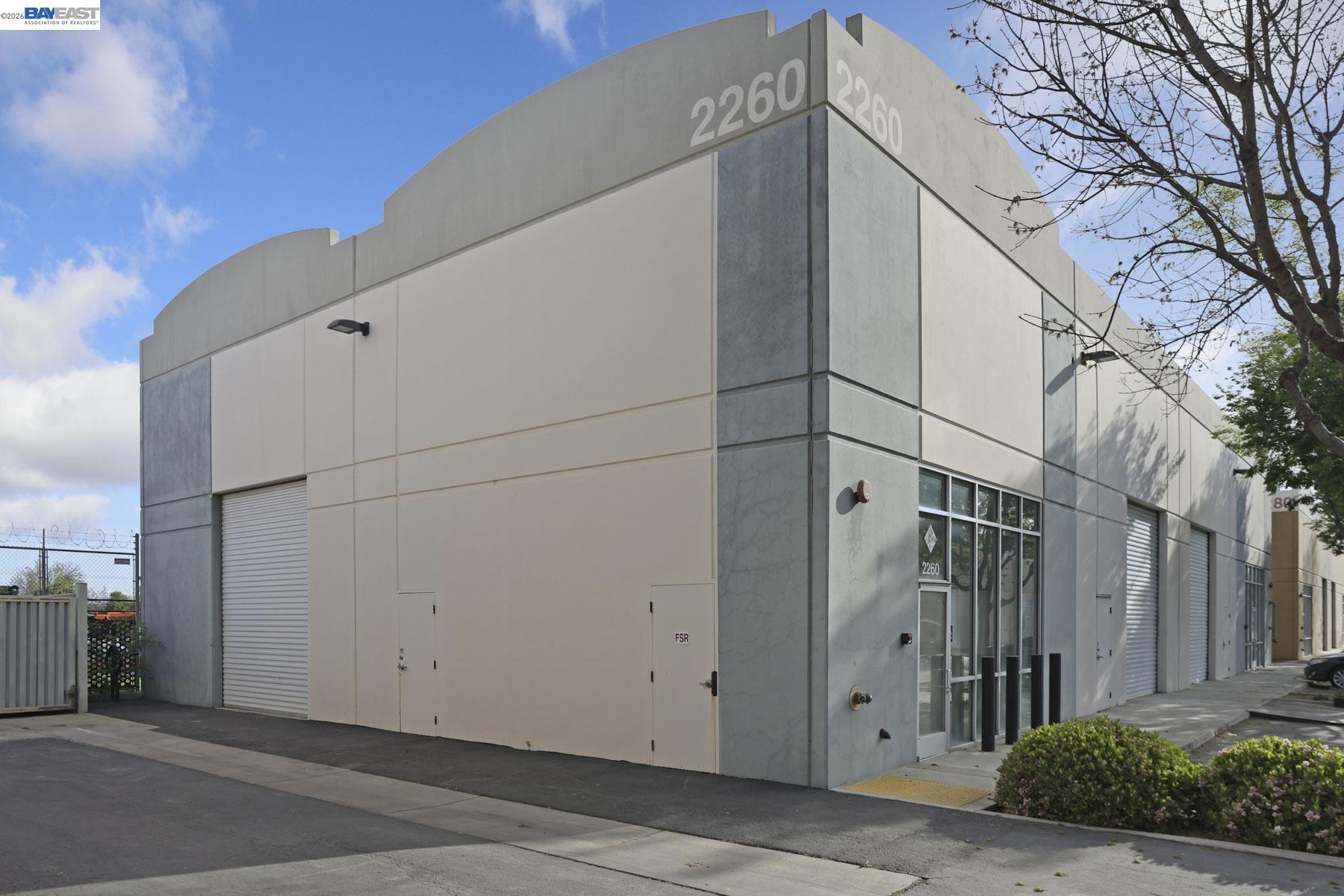 Detail Gallery Image 4 of 26 For 2260 N Macarthur Dr, Tracy,  CA 95376 - – Beds | – Baths