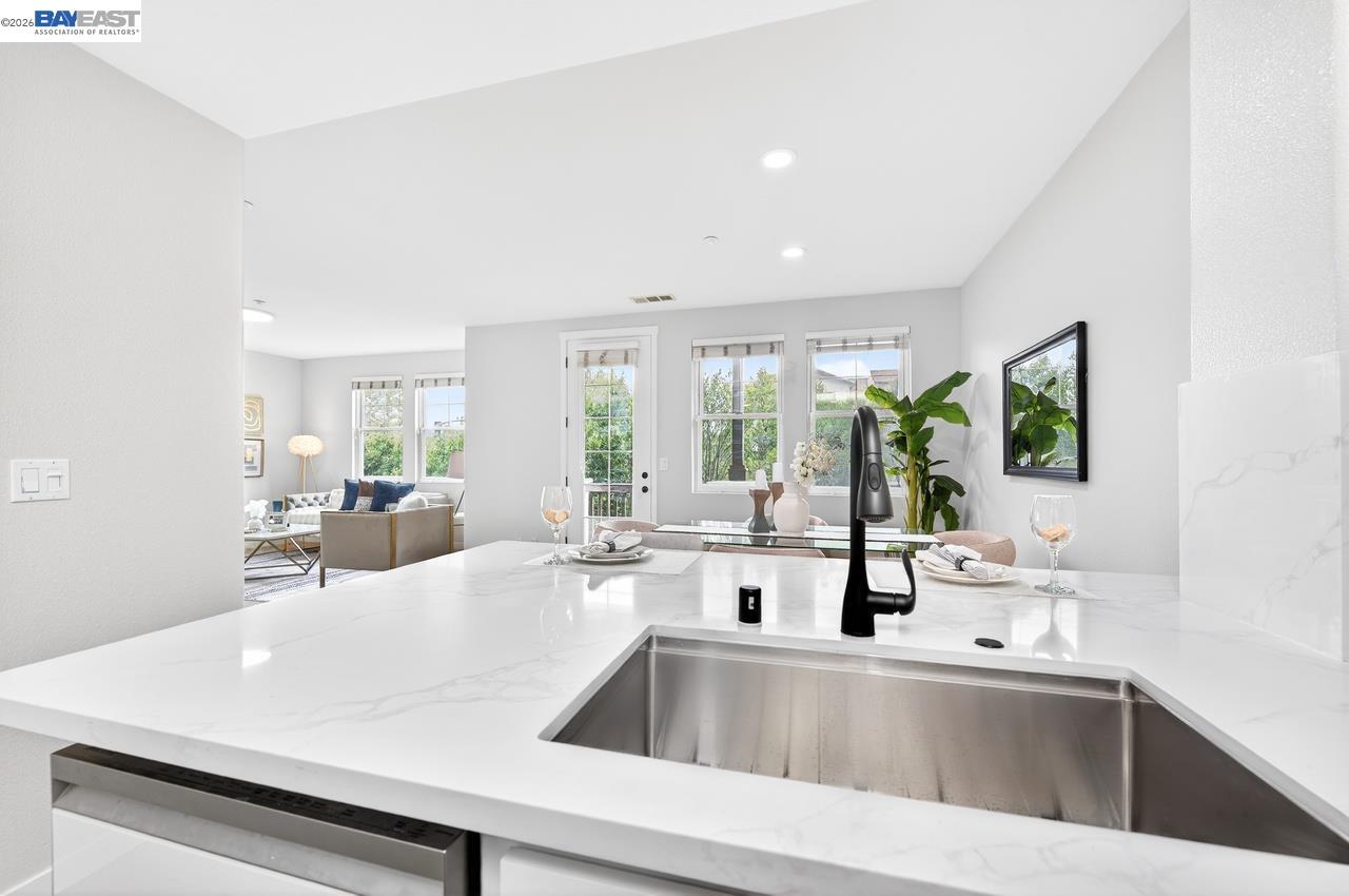 Photo #12: 41129144 Listing: Photo #12