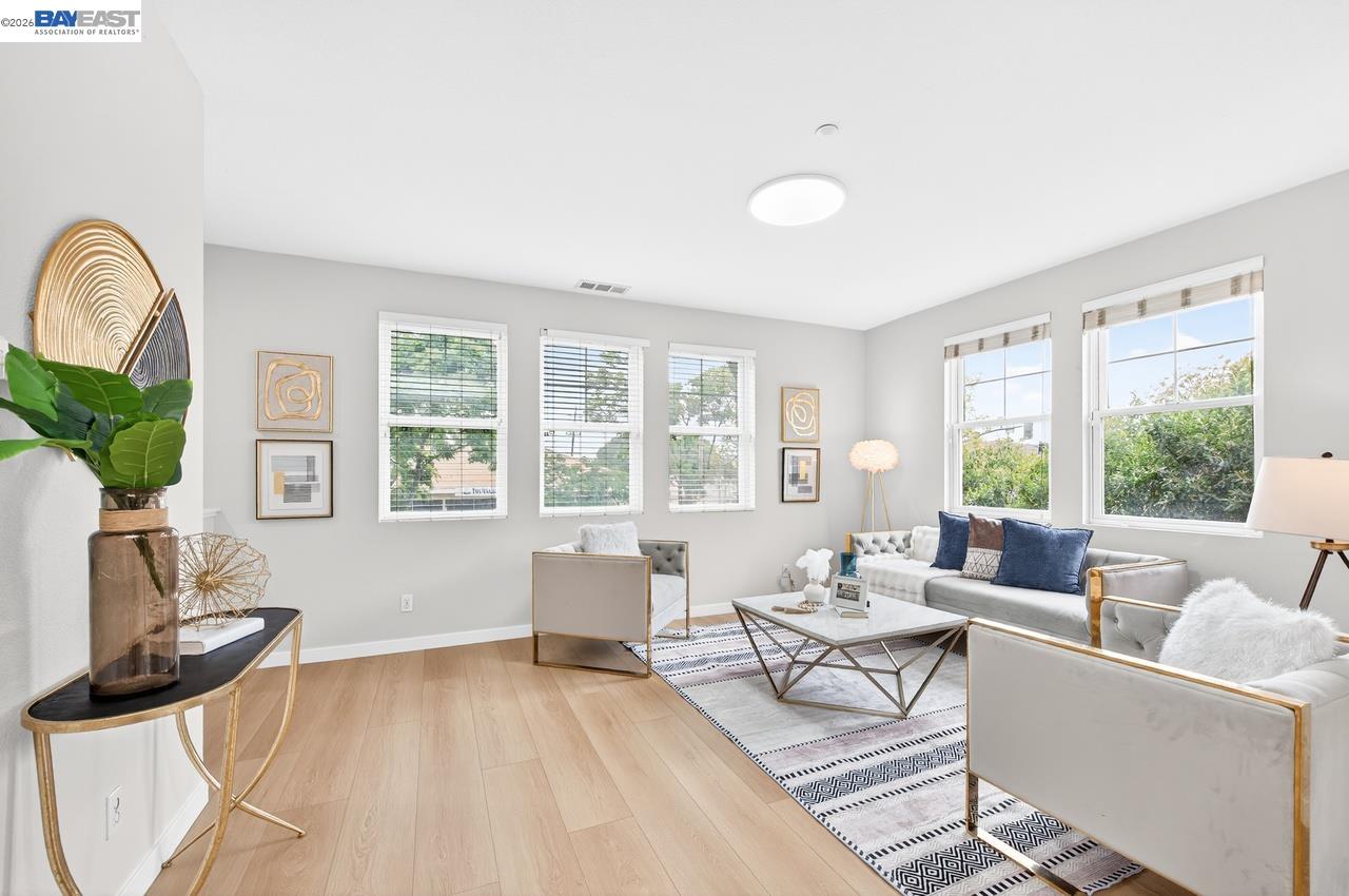 Photo #5: 41129144 Listing: Photo #5