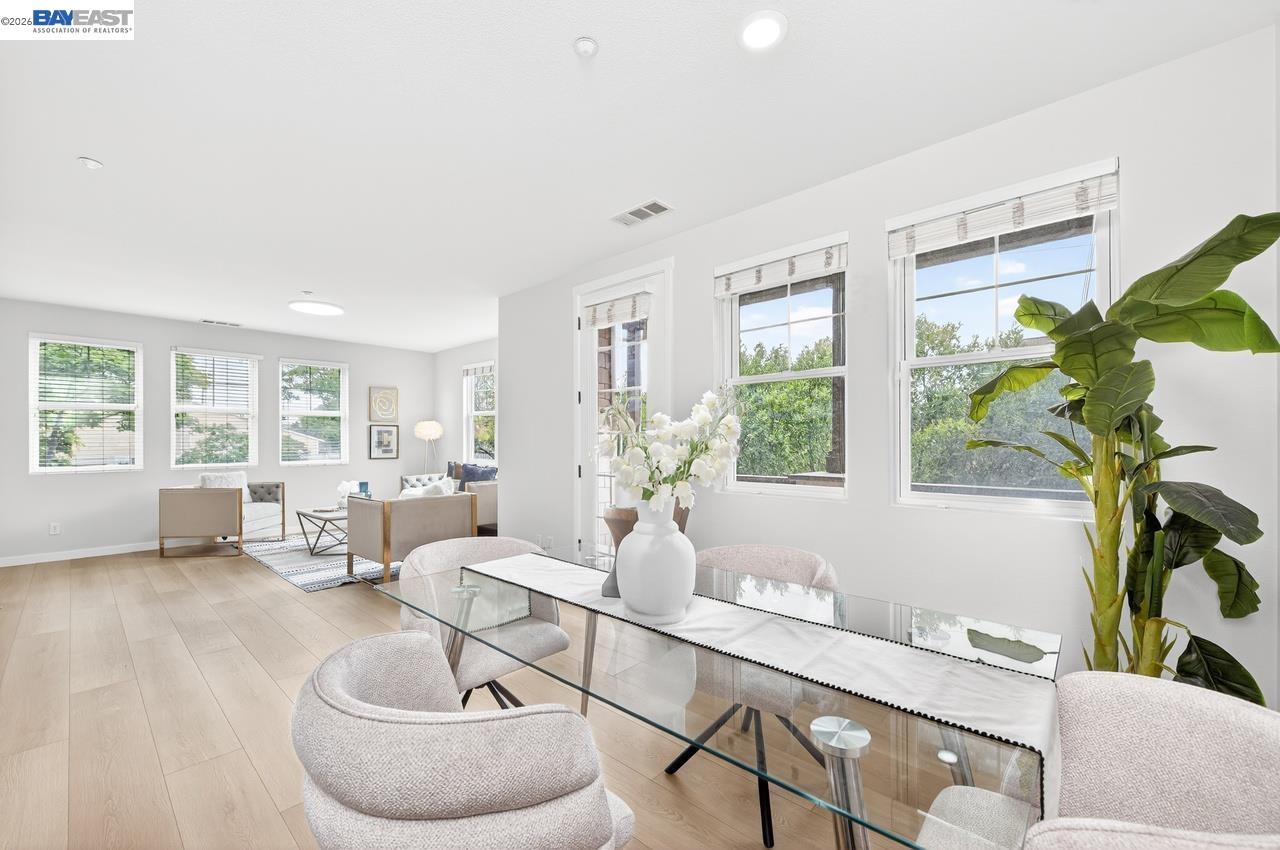 Photo #8: 41129144 Listing: Photo #8