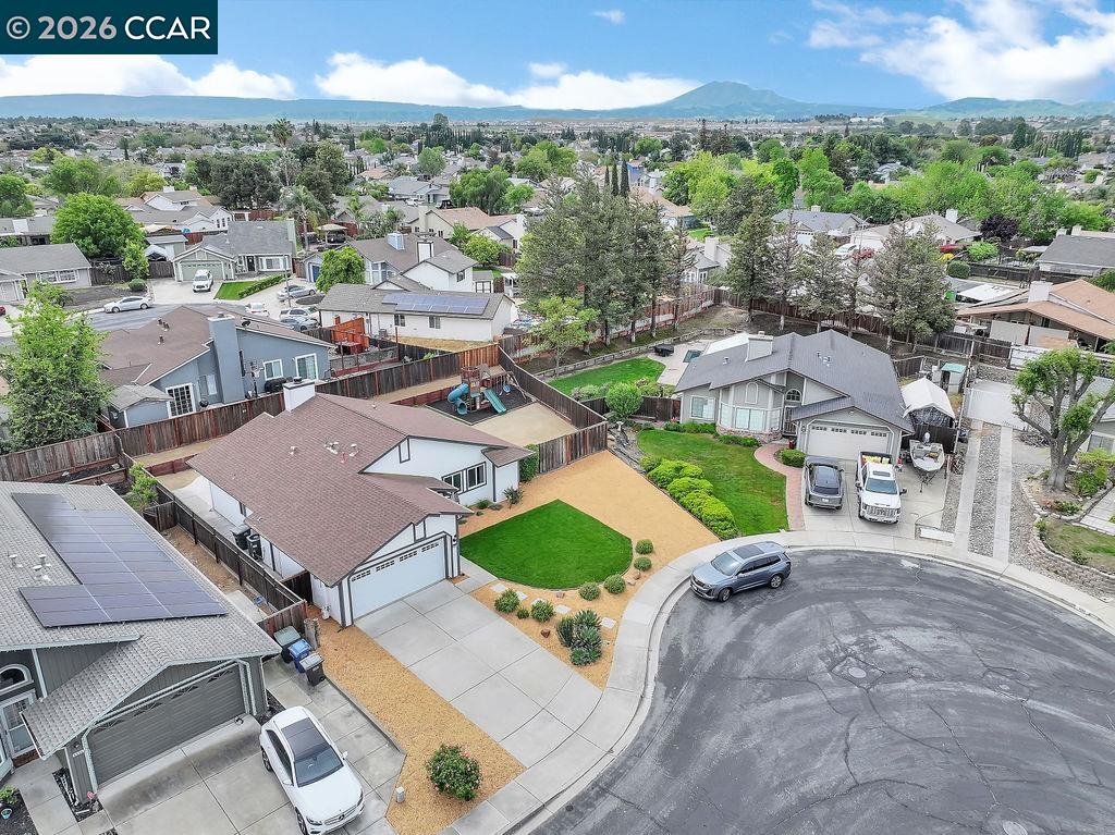 Detail Gallery Image 3 of 37 For 4345 Mehaffey Way, Oakley,  CA 94561 - 3 Beds | 2 Baths