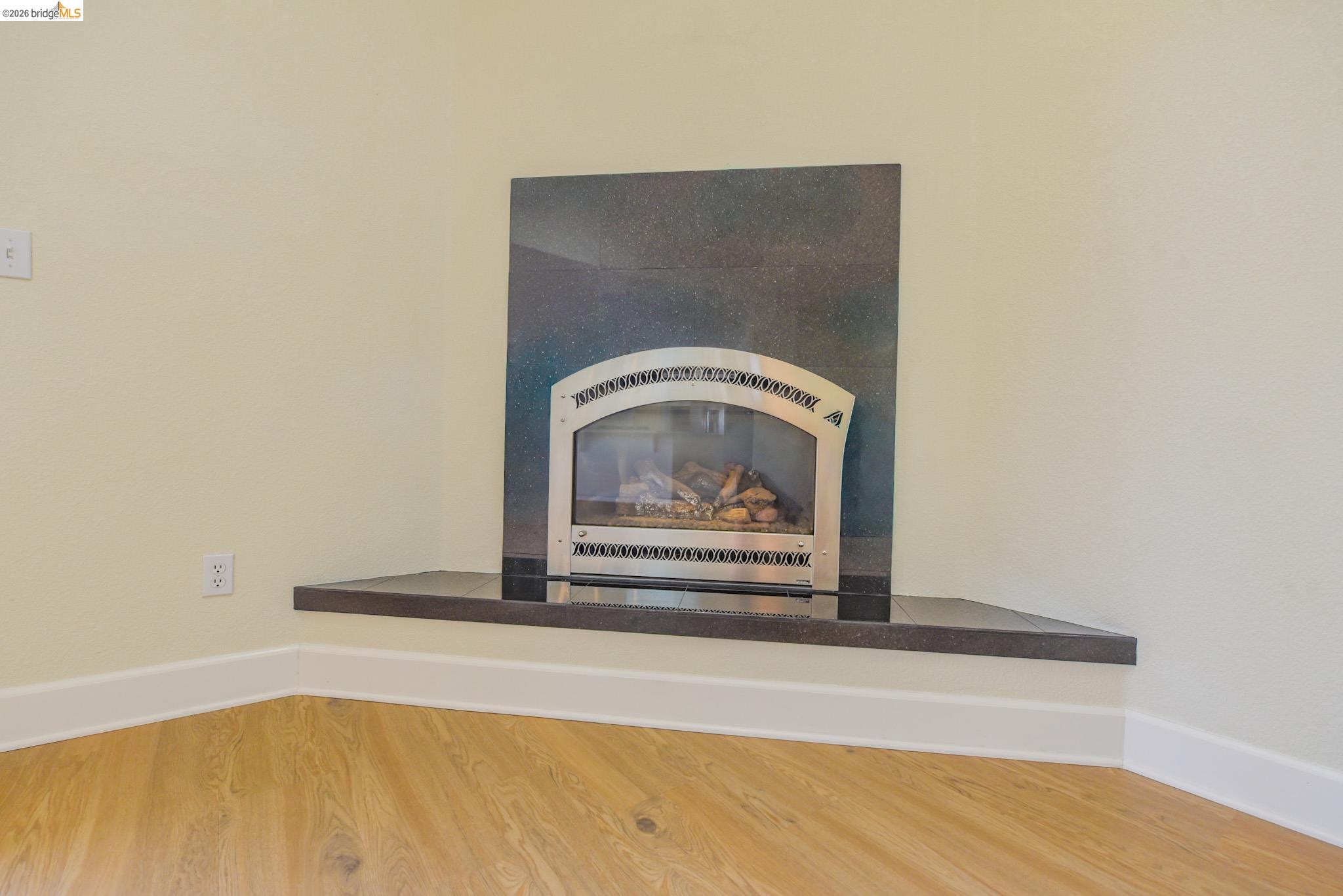 Detail Gallery Image 10 of 51 For 294 S Arbona Circle, Sonora,  CA 95370 - 3 Beds | 2/1 Baths