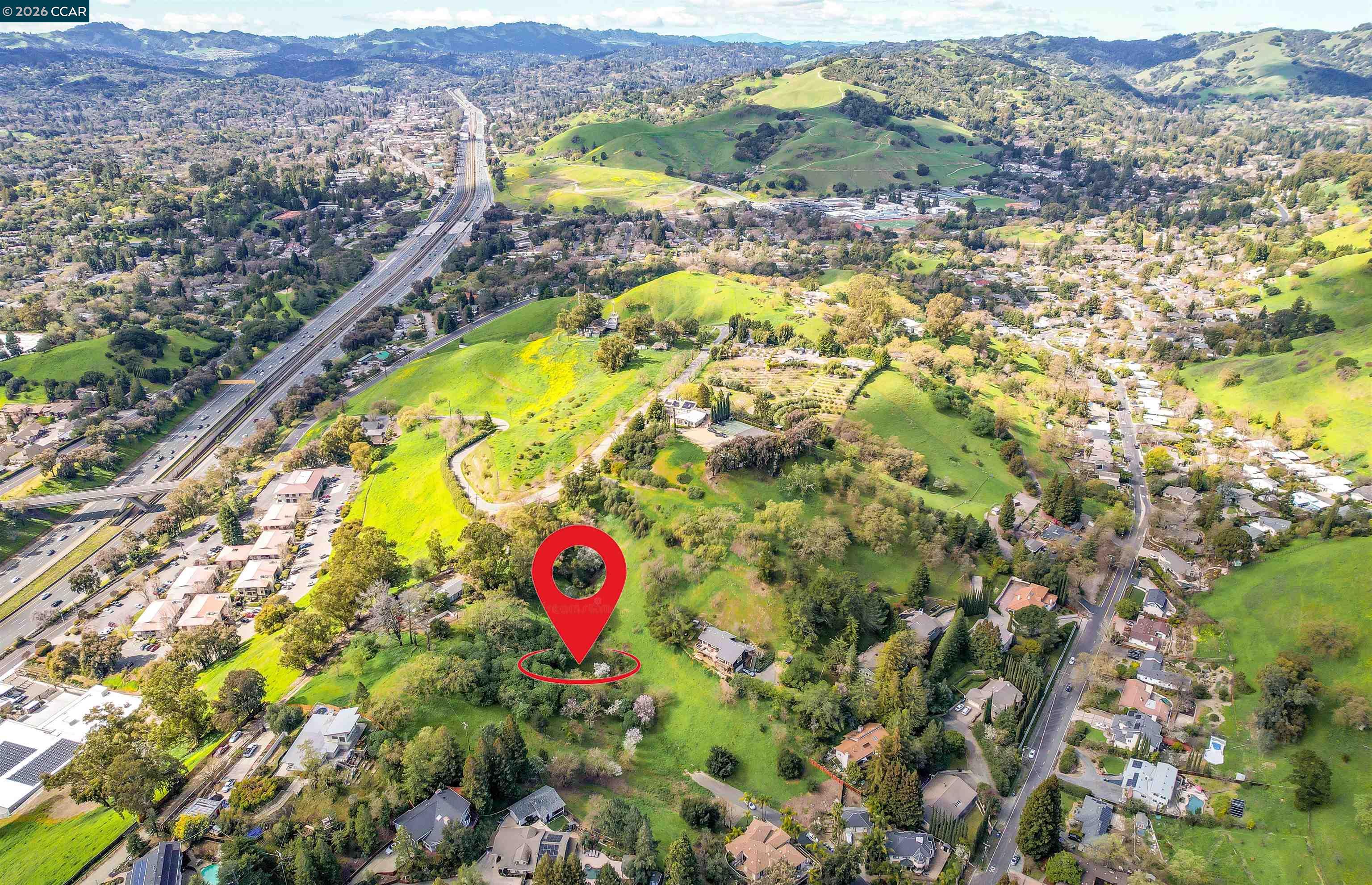 Detail Gallery Image 9 of 12 For 40 Rodrigues Ln, Walnut Creek,  CA 94597 - – Beds | – Baths