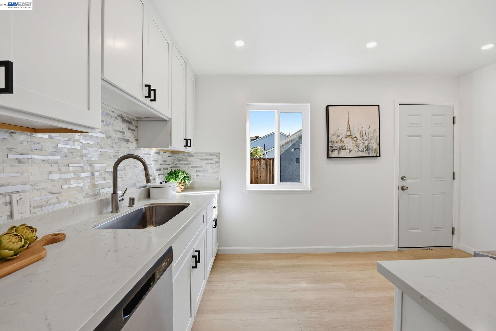 Detail Gallery Image 8 of 35 For 1559 Bandoni Ave, San Lorenzo,  CA 94580 - 3 Beds | 1 Baths