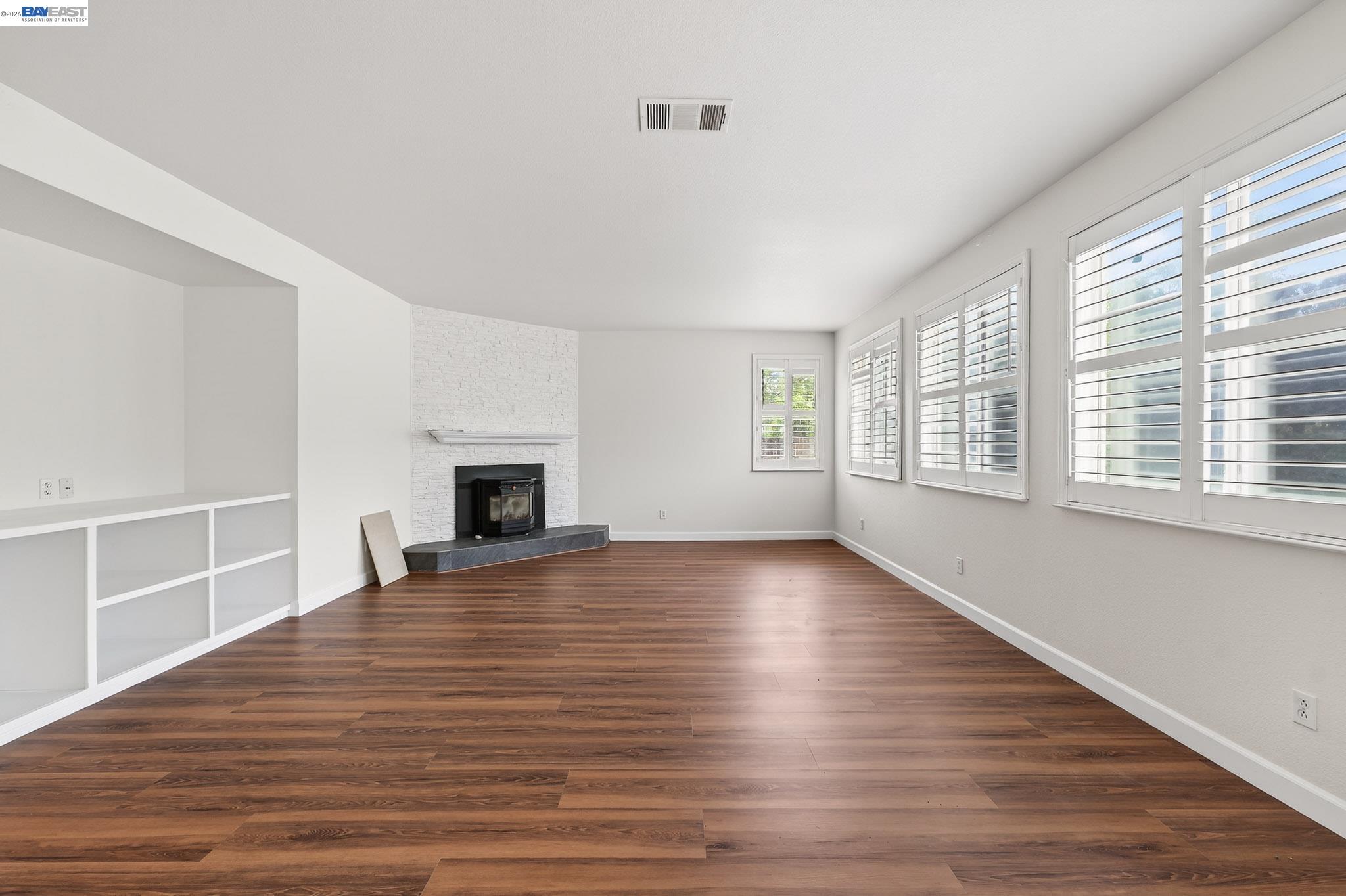 Detail Gallery Image 18 of 55 For Mono Ct, Stockton,  CA 95219 - 5 Beds | 2/1 Baths