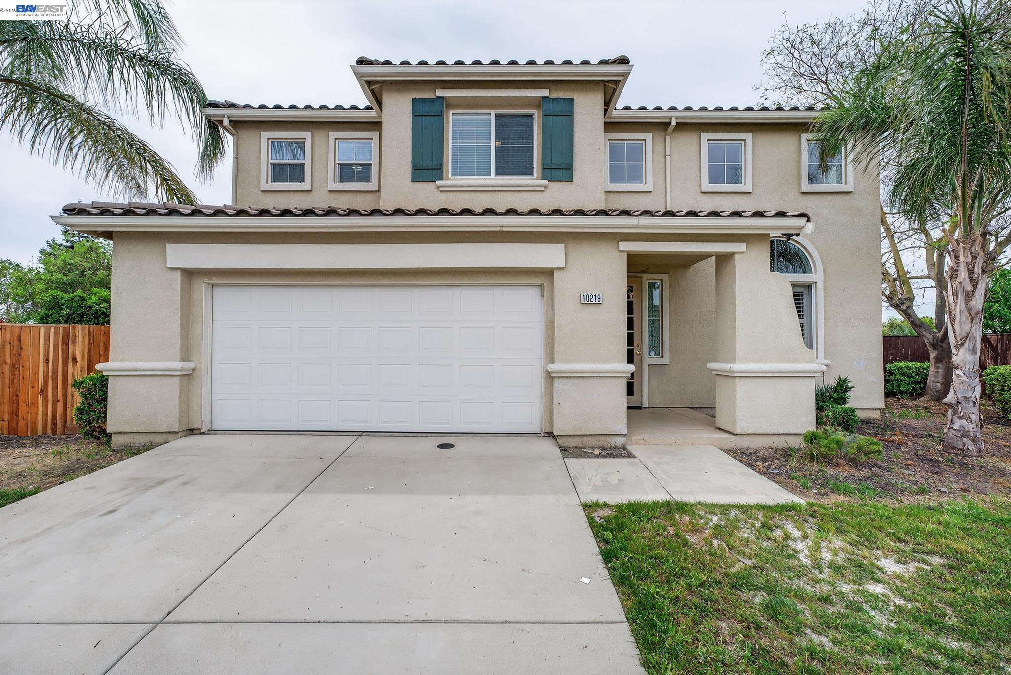 Detail Gallery Image 4 of 55 For Mono Ct, Stockton,  CA 95219 - 5 Beds | 2/1 Baths