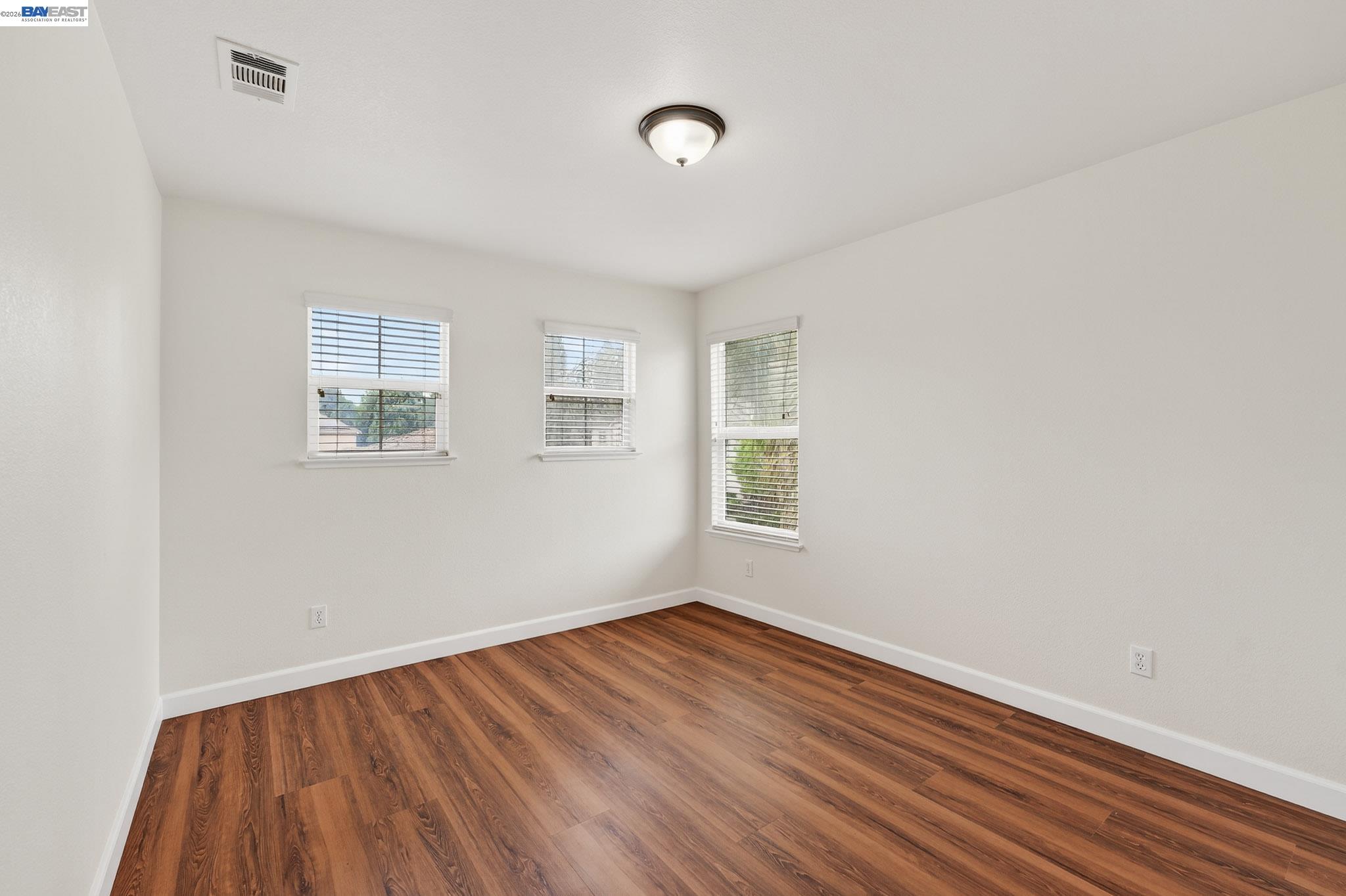 Detail Gallery Image 35 of 55 For Mono Ct, Stockton,  CA 95219 - 5 Beds | 2/1 Baths