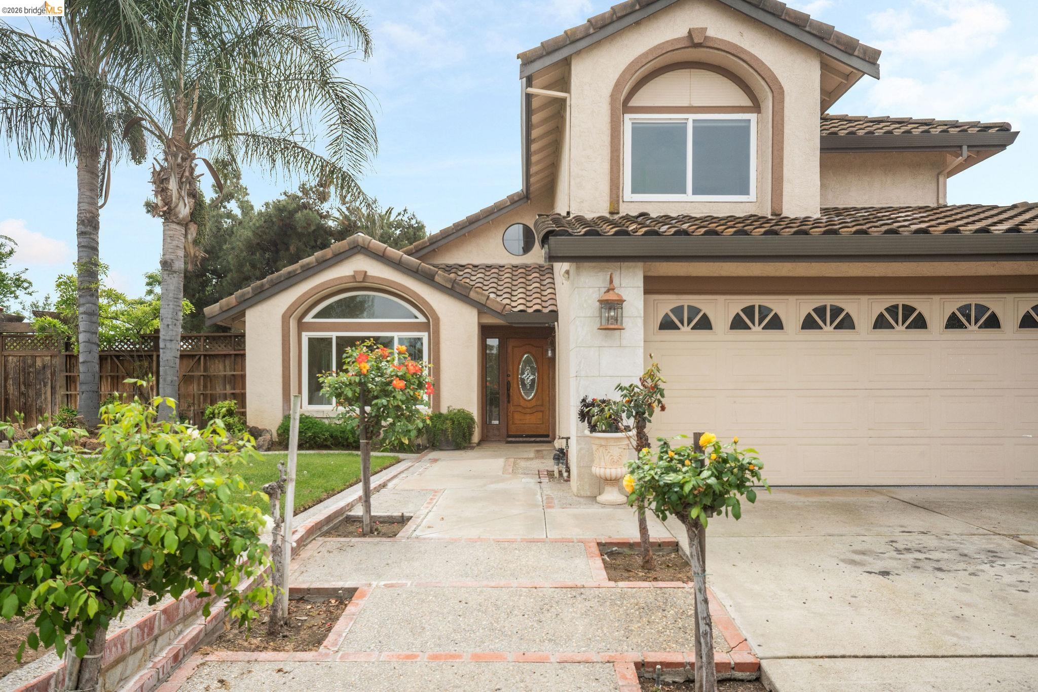 Detail Gallery Image 2 of 45 For 2002 Montauk Ct, Discovery Bay,  CA 94505 - 3 Beds | 2/1 Baths