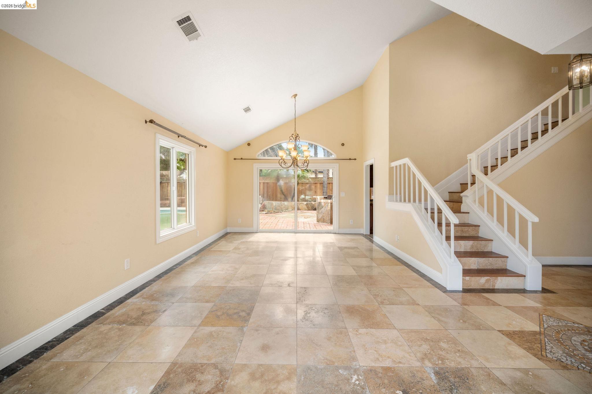 Detail Gallery Image 4 of 45 For 2002 Montauk Ct, Discovery Bay,  CA 94505 - 3 Beds | 2/1 Baths