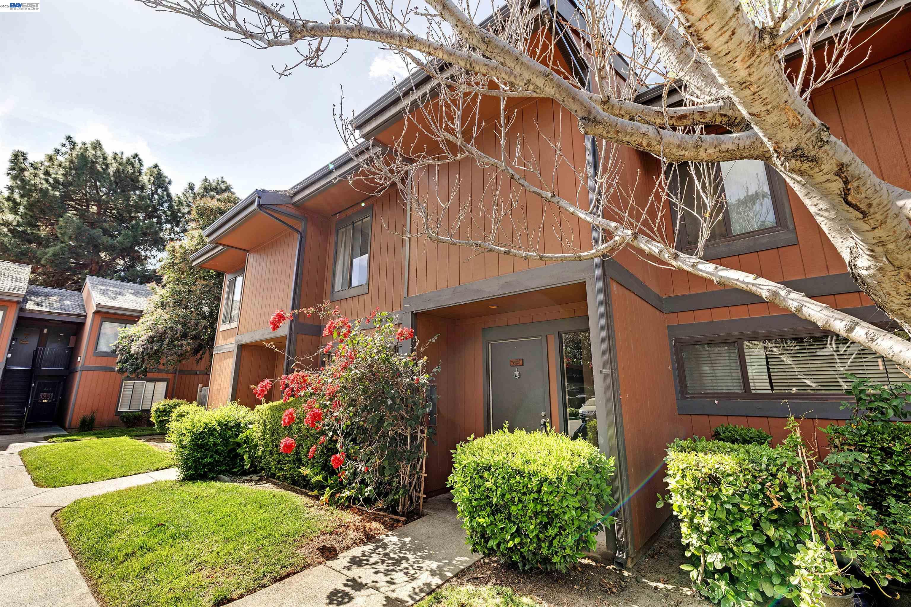 Photo #2: 41129157 Listing: Photo #2