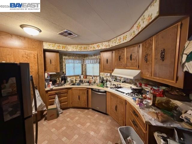 Detail Gallery Image 2 of 24 For 29266 Nantucket Way, Hayward,  CA 94544 - 2 Beds | 2 Baths