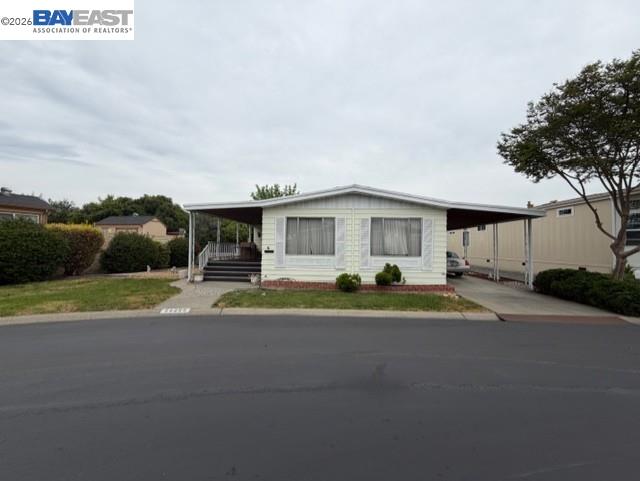 Detail Gallery Image 18 of 24 For 29266 Nantucket Way, Hayward,  CA 94544 - 2 Beds | 2 Baths