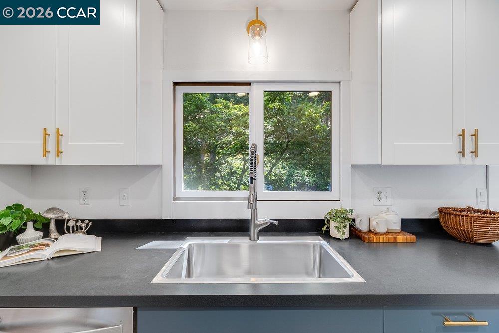 5756 Likins Ct, Martinez, CA, 94553