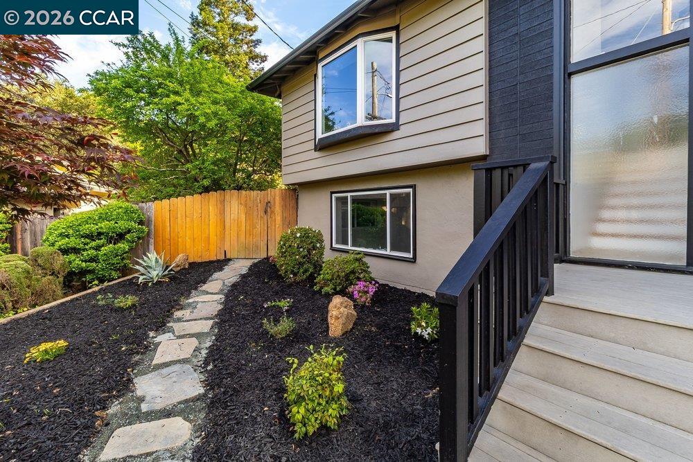 5756 Likins Ct, Martinez, CA, 94553