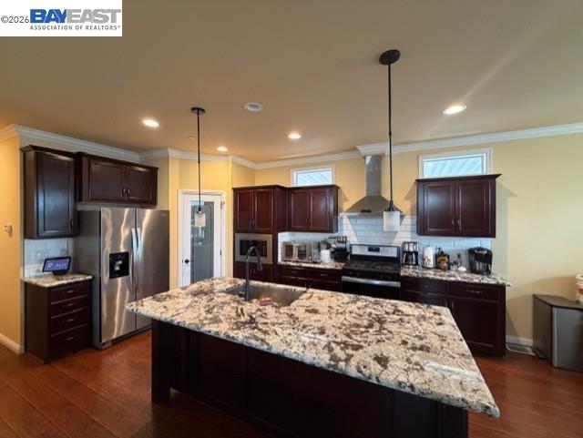 Detail Gallery Image 2 of 21 For 426 Honolulu Circle, Union City,  CA 94587 - 3 Beds | 2 Baths