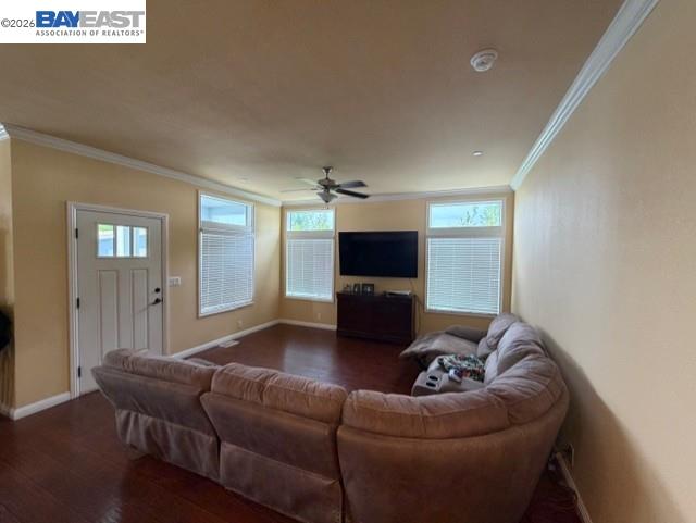 Detail Gallery Image 9 of 21 For 426 Honolulu Circle, Union City,  CA 94587 - 3 Beds | 2 Baths