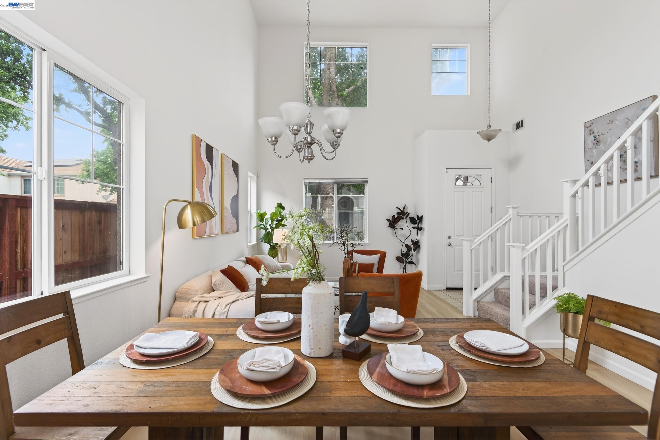 Detail Gallery Image 11 of 49 For 253 Balsam St, Pittsburg,  CA 94565 - 4 Beds | 2/1 Baths